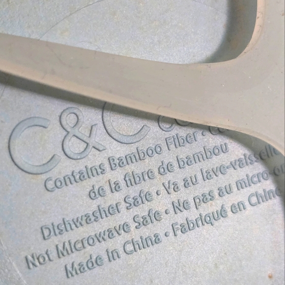 🍓C&C California Home Scalloped Edge Bamboo Dinner Plates 11" Strawberries Set 4 - Picture 3 of 4